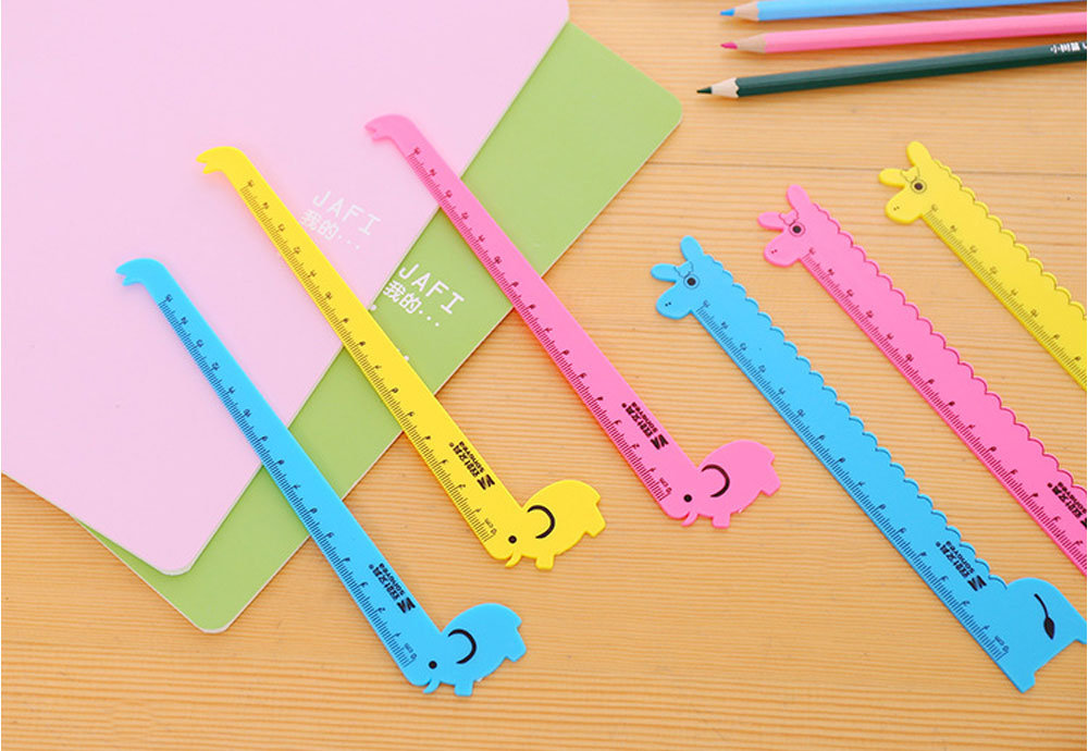 Cartoon Giraffe Shape Rulers