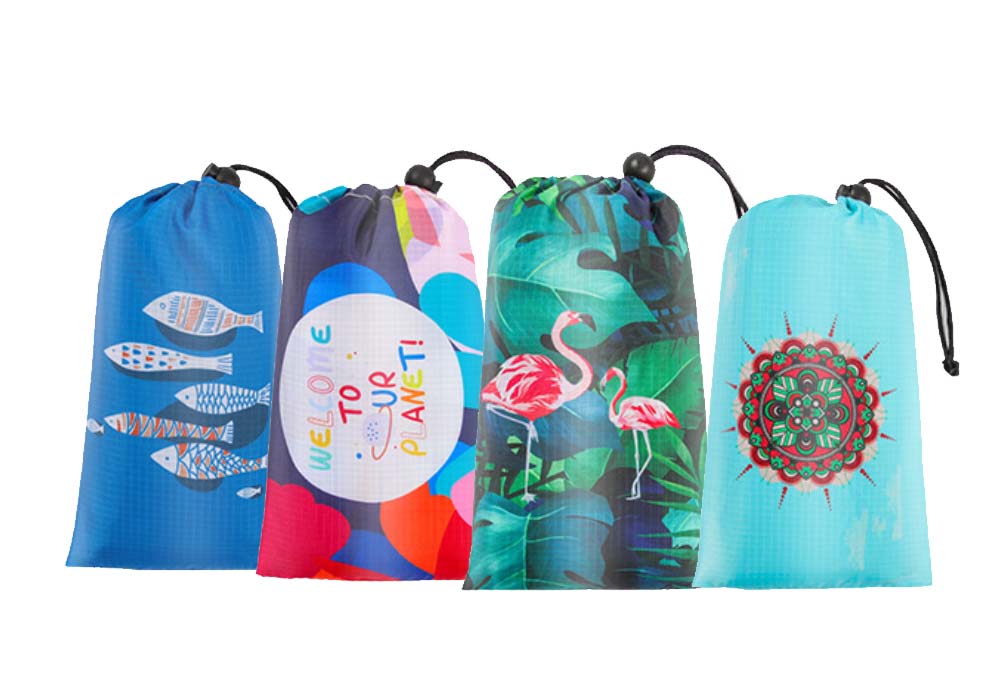 Small and Portable Waterproof Outdoor Beach Mat