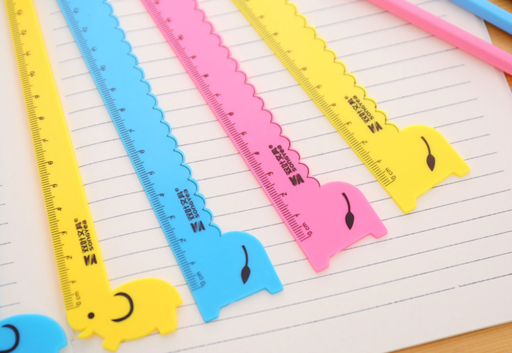  Cartoon Giraffe Shape Rulers