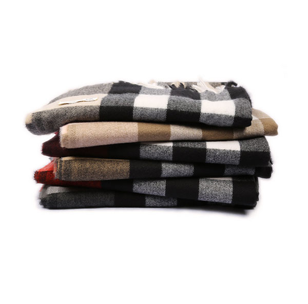 New Autumn and Winter European American Fashion Scarf with Tassel